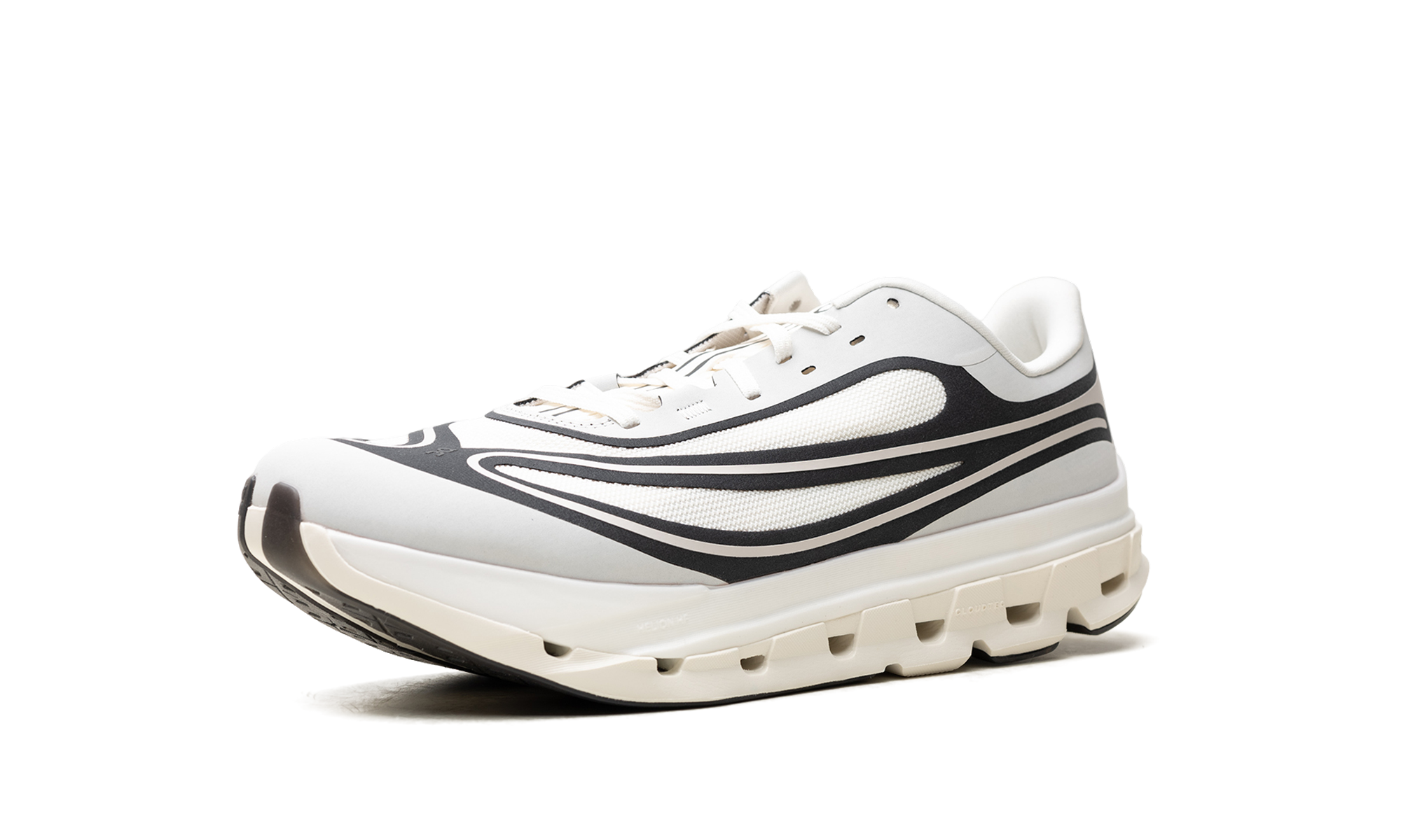 Cloudflow 5 Ad "Ivory Black"