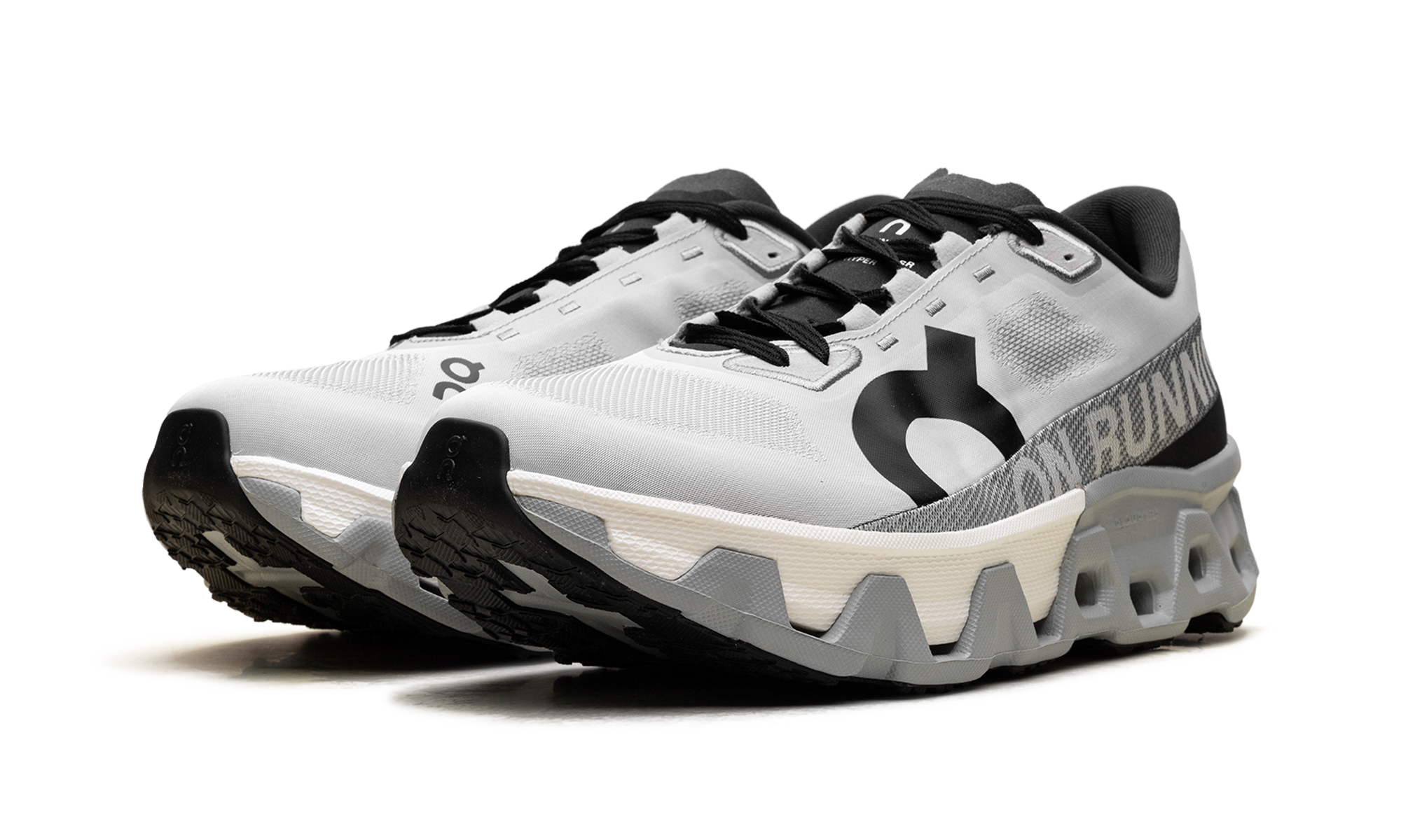 Cloudmonster Hyper "Glacier Ivory"