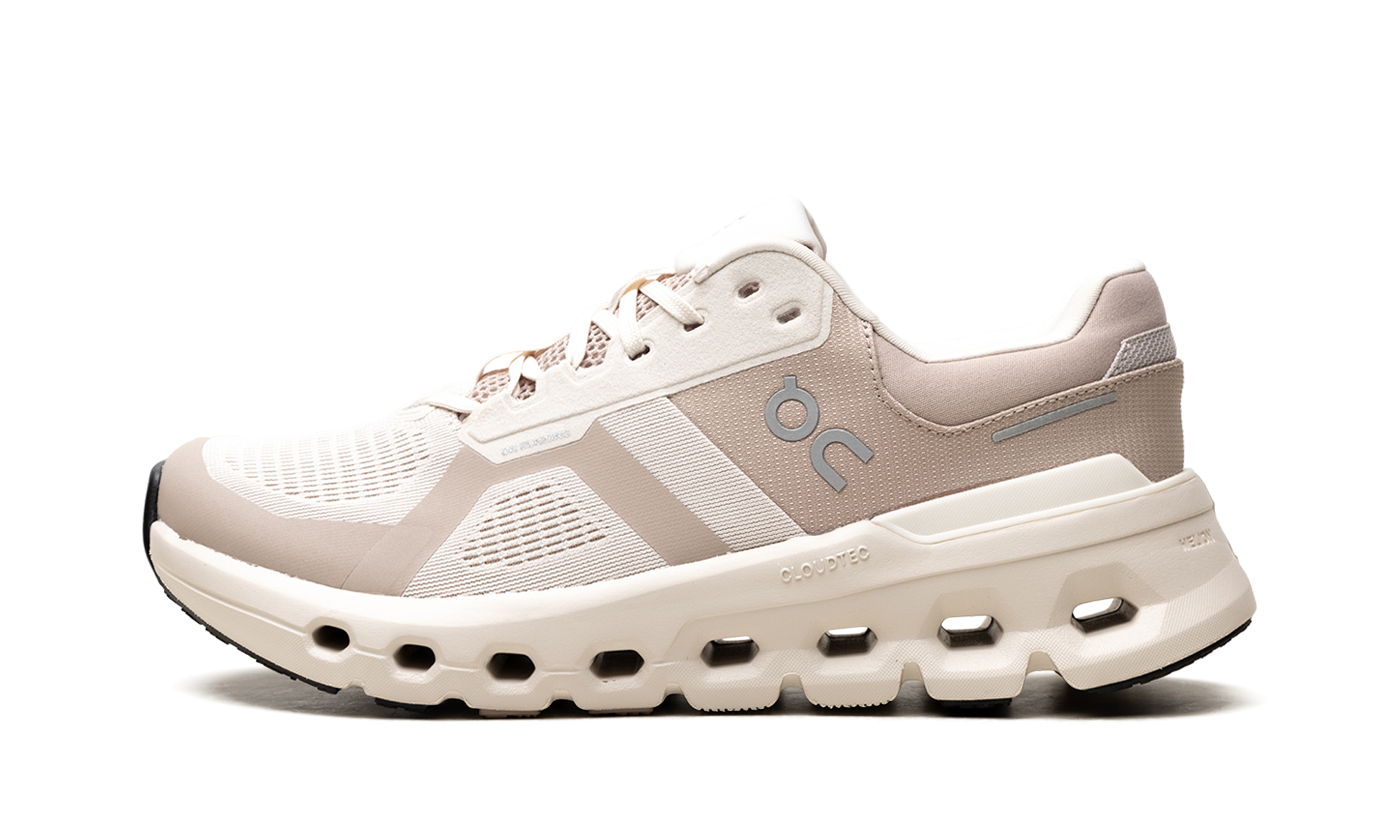 Cloudrunner 2 "Pearl Desert"