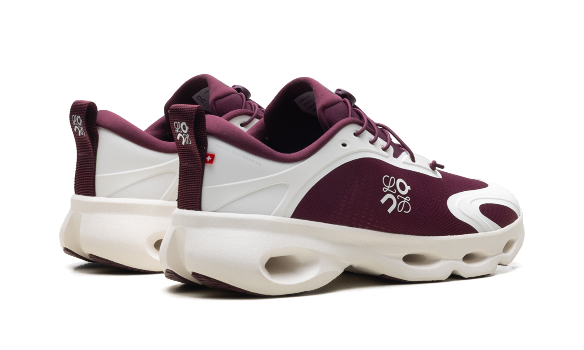 Cloudsolo "Loewe - Burgundy Eggshell"