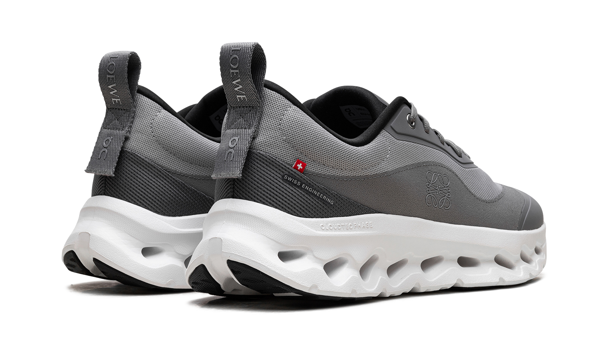 Cloudtilt 2 "Loewe Grey"