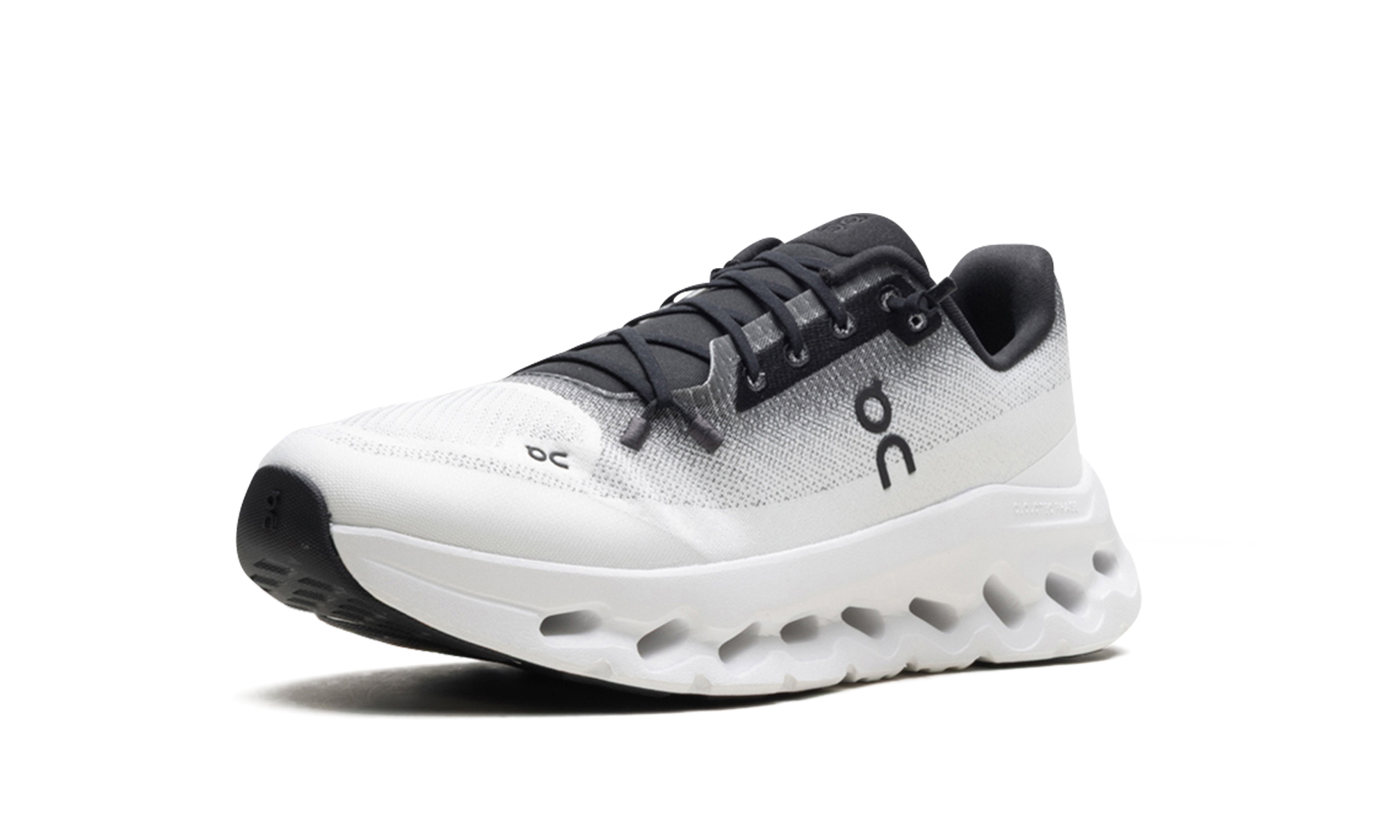 Cloudtilt "Black | Ivory"