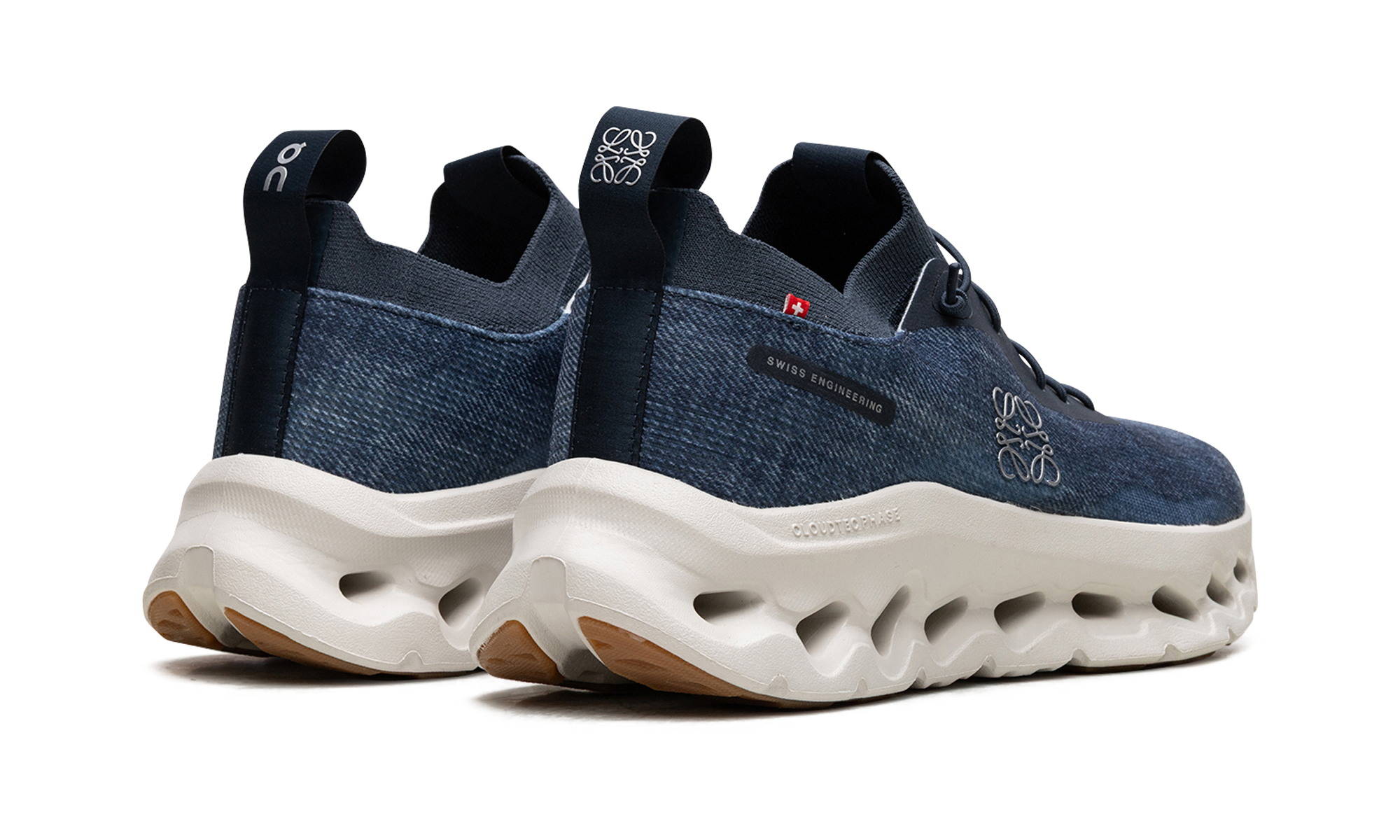 Cloudtilt "Loewe - Denim Blue"