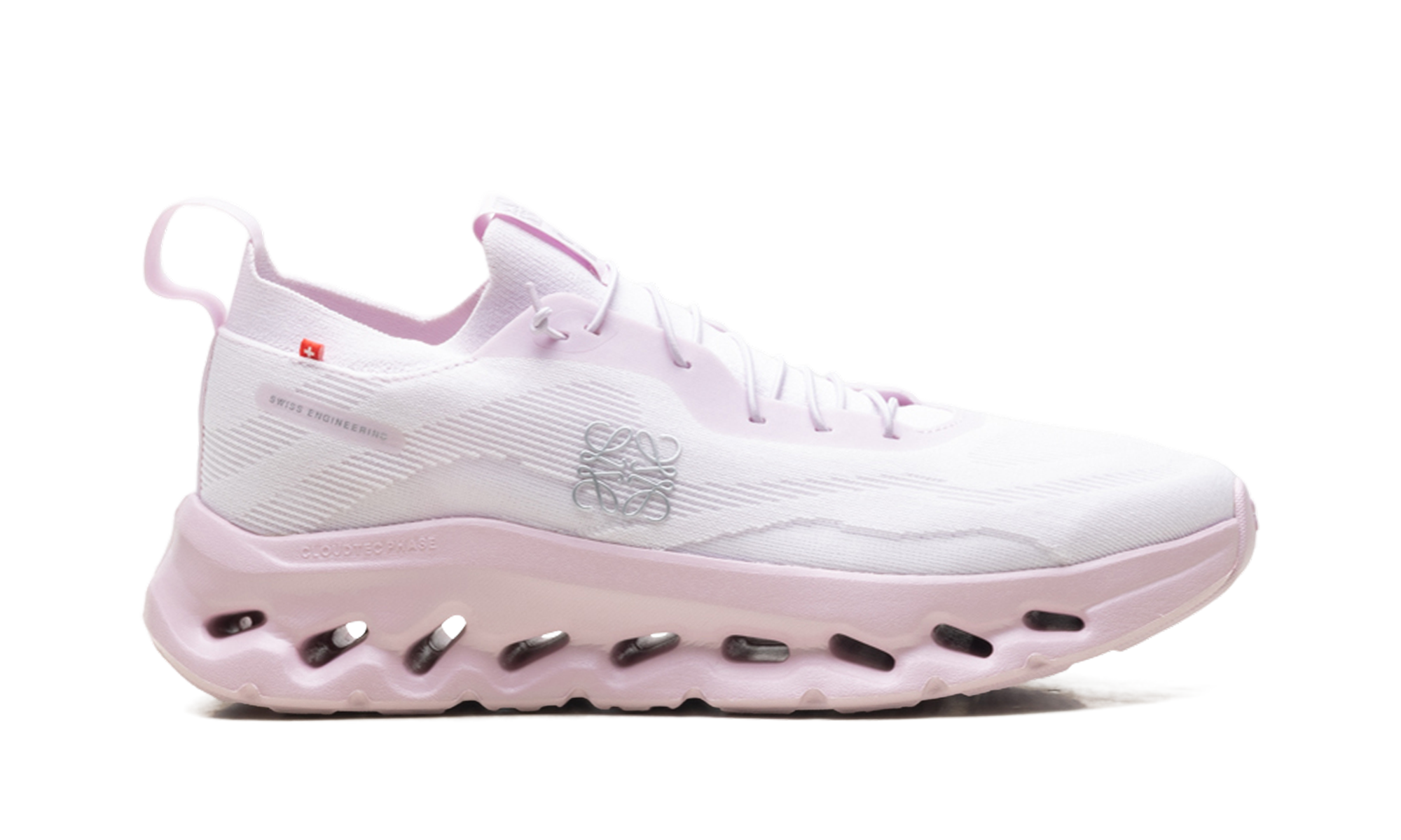 Cloudtilt "Loewe - Pale Pink"