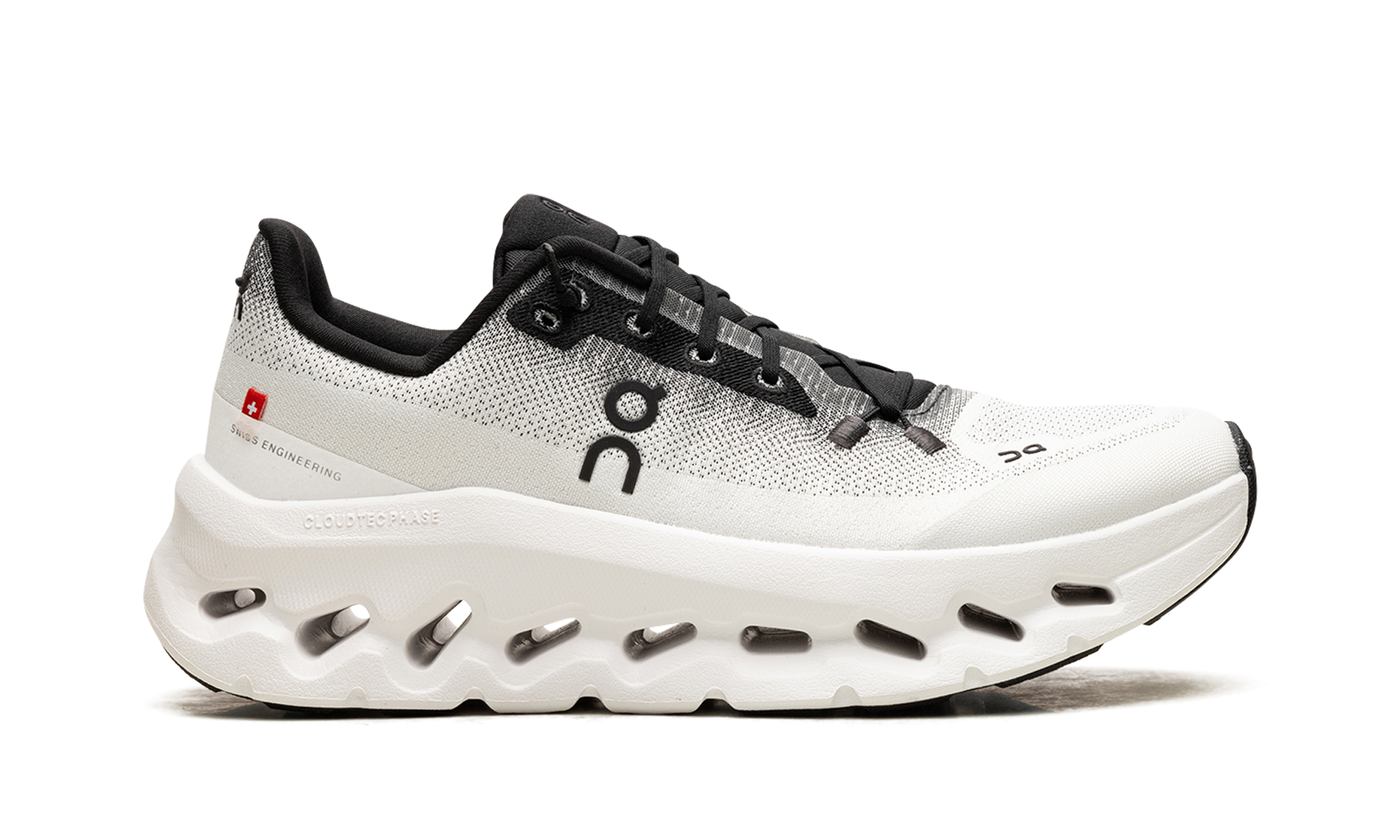 Cloudtilt Women "Black/ivory"