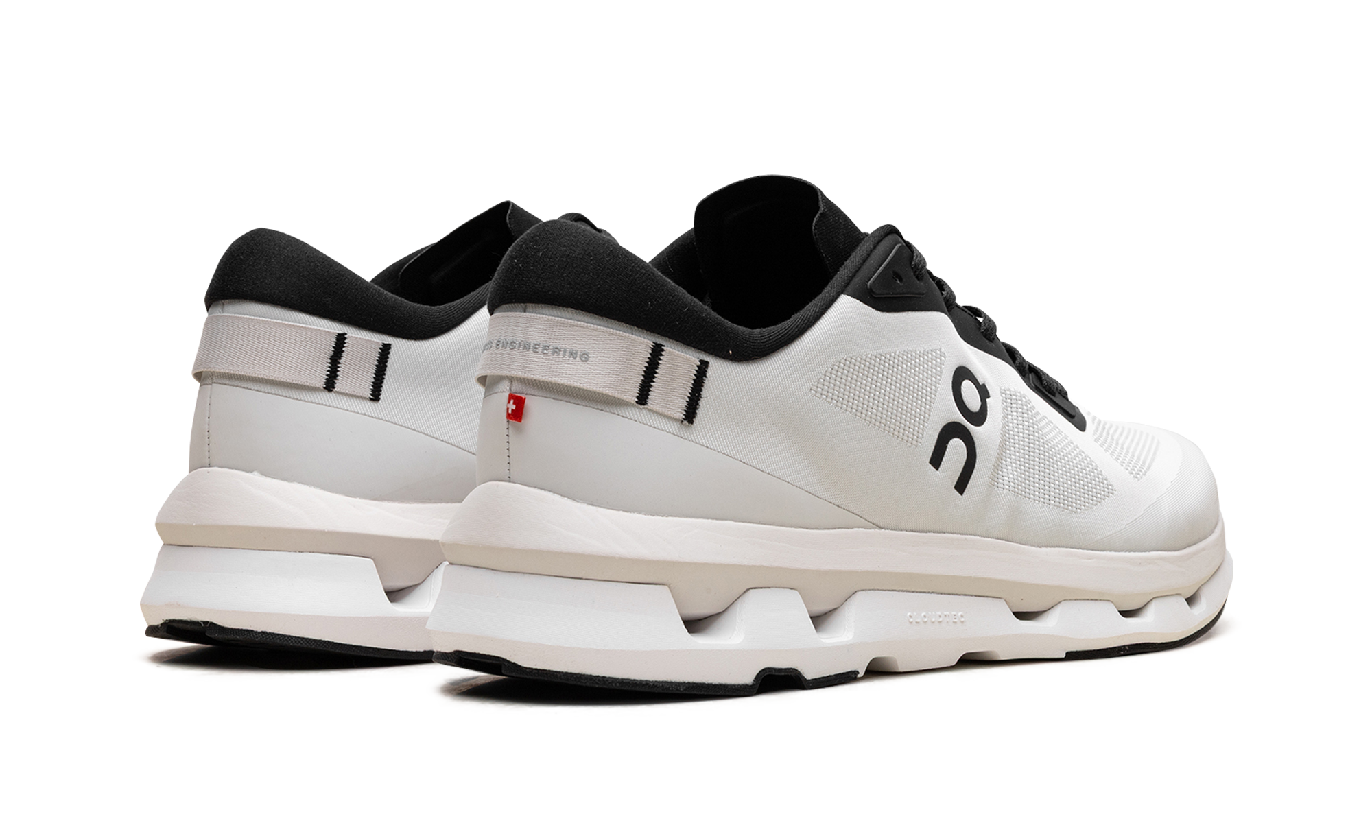 Cloudzone "Ice Black"