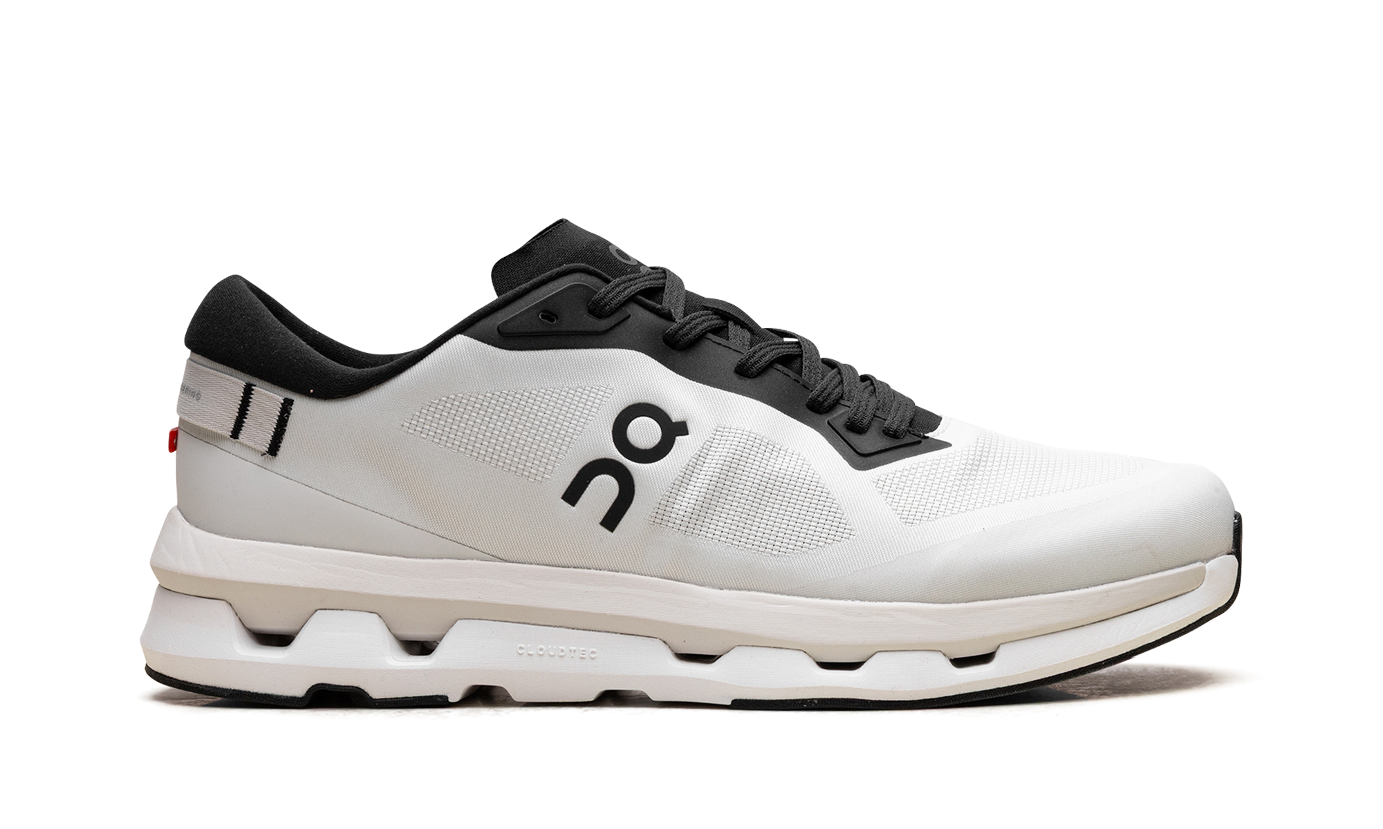 Cloudzone "Ice Black"