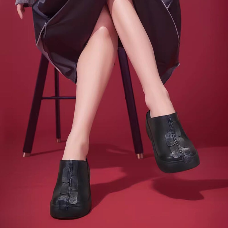 Custom Color 60mm Platform Slippers Leather Mules for Women Backless Loafers in Black