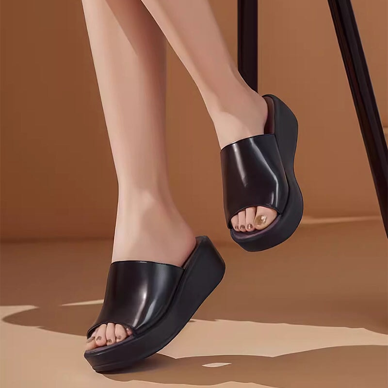 Custom Color Leather Slide Sandals For Women Peep Toe Platform Slippers in Black/White