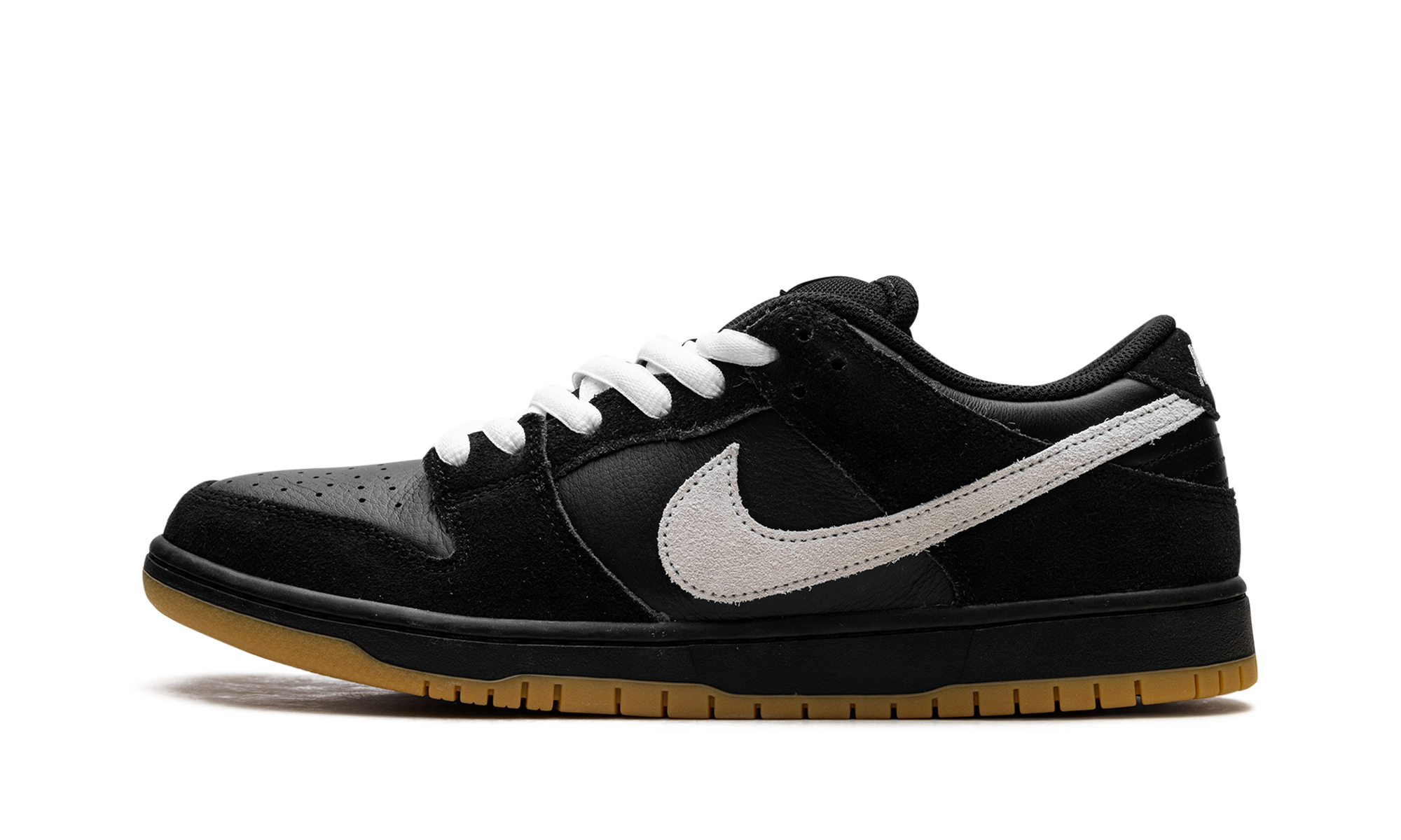 Dunk Low Pro Sb "Black White Gum"