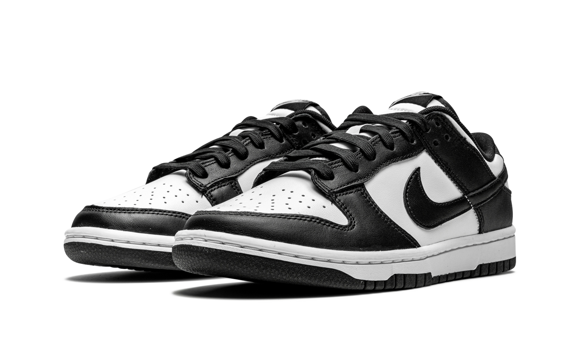 Dunk Low Women "Panda - Black / White"