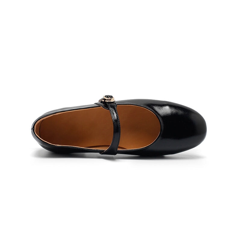 Dwarves Classic Handmade Cowhide Mary Jane Flats in Beige/Black/Red