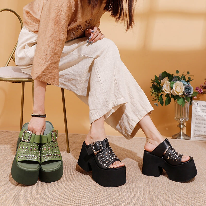Edgy Studded Leather Platform Heels Bold Open-Toe Sandals for Women in Black/Green