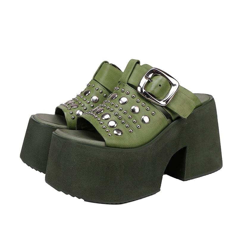 Edgy Studded Leather Platform Heels Bold Open-Toe Sandals for Women in Black/Green