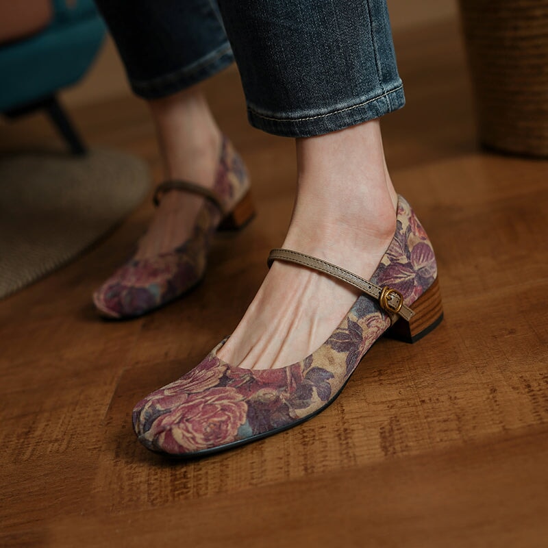 Elegant Floral Leather Mary Jane Shoes with Asymmetrical Rose Pattern in Apricot