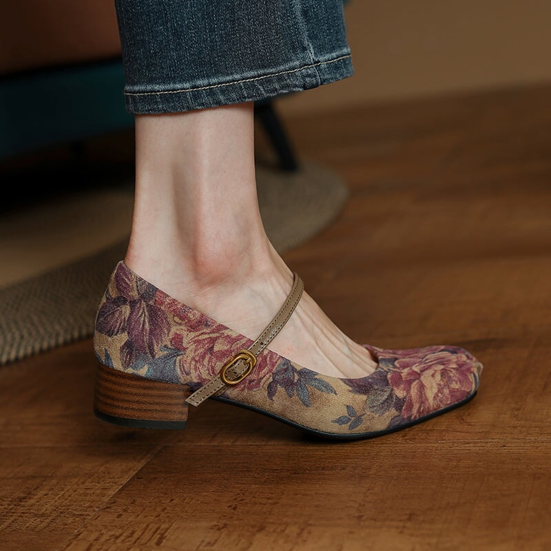 Elegant Floral Leather Mary Jane Shoes with Asymmetrical Rose Pattern in Apricot