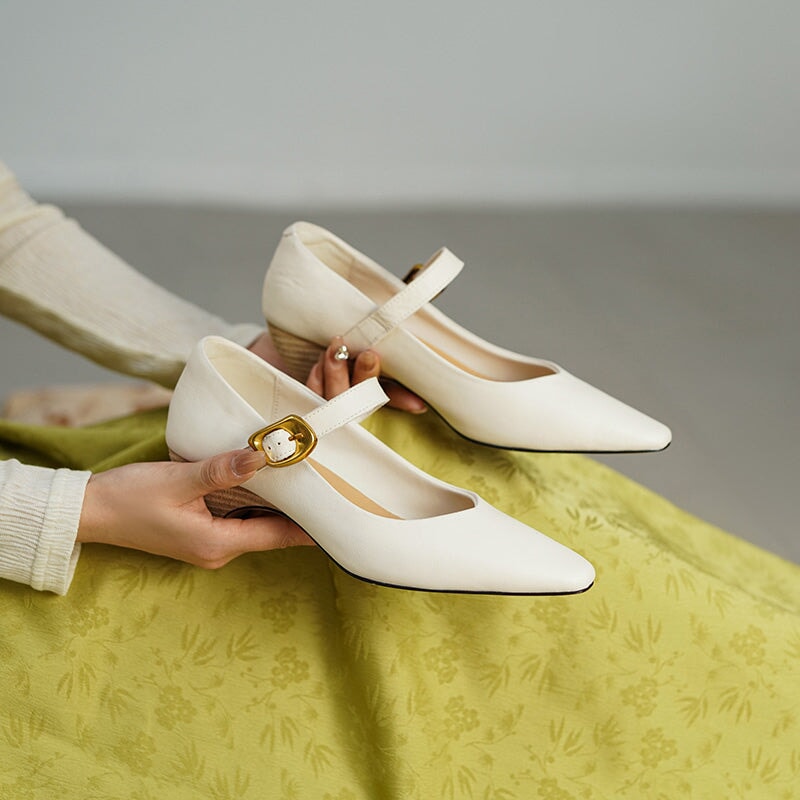 Elegant Handmade Pointed Toe Horse Leather Mary Jane Wedge Heels in Black/White/Brown