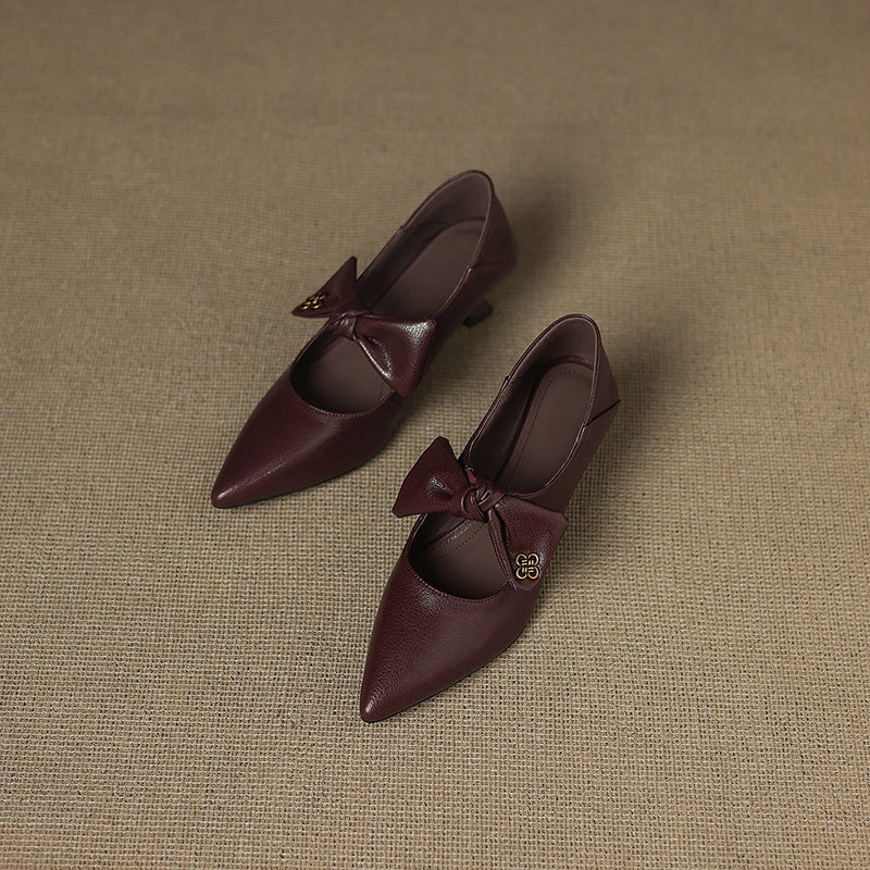 Elegant Pointed Toe 50mm Kitten Heel Mary Jane Pumps with Bow Detail in Black/Wine Red