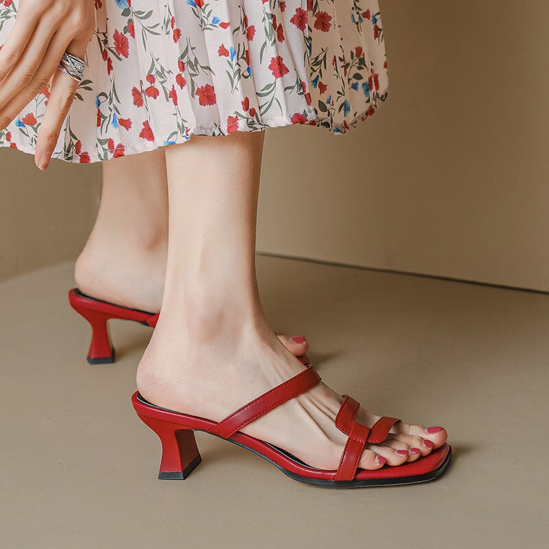 Fashion Cow Leather Kitten Heel Sandals Elegant 45mm Summer Slide Heels in Red/Brown