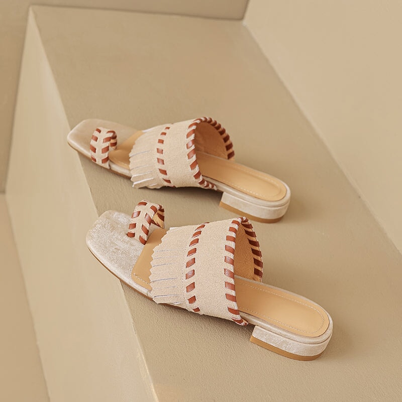 Fashion Fringe Toe Loop Slide Sandals Colorblock Suede Leather Slip-On Flats in Apricot/Black