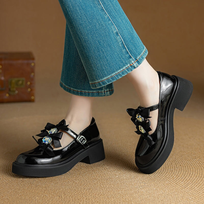 Fashion T-Strap Leather 55mm Heels Mary Jane Shoes with Rhinestone Bows in Apricot/Black