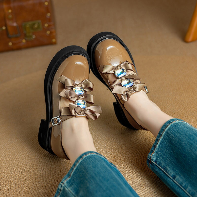 Fashion T-Strap Leather 55mm Heels Mary Jane Shoes with Rhinestone Bows in Apricot/Black