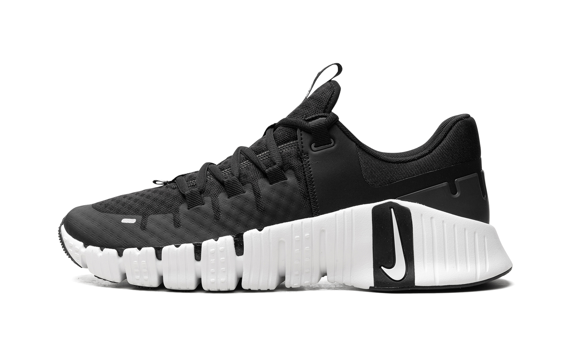 Free Metcon 5 "Black / White"