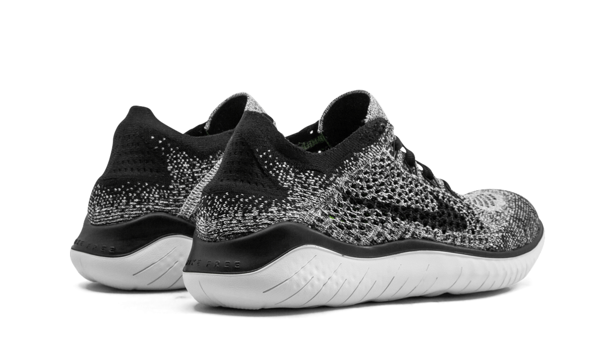 Free Rn Flyknit 2018 Women "Oreo"