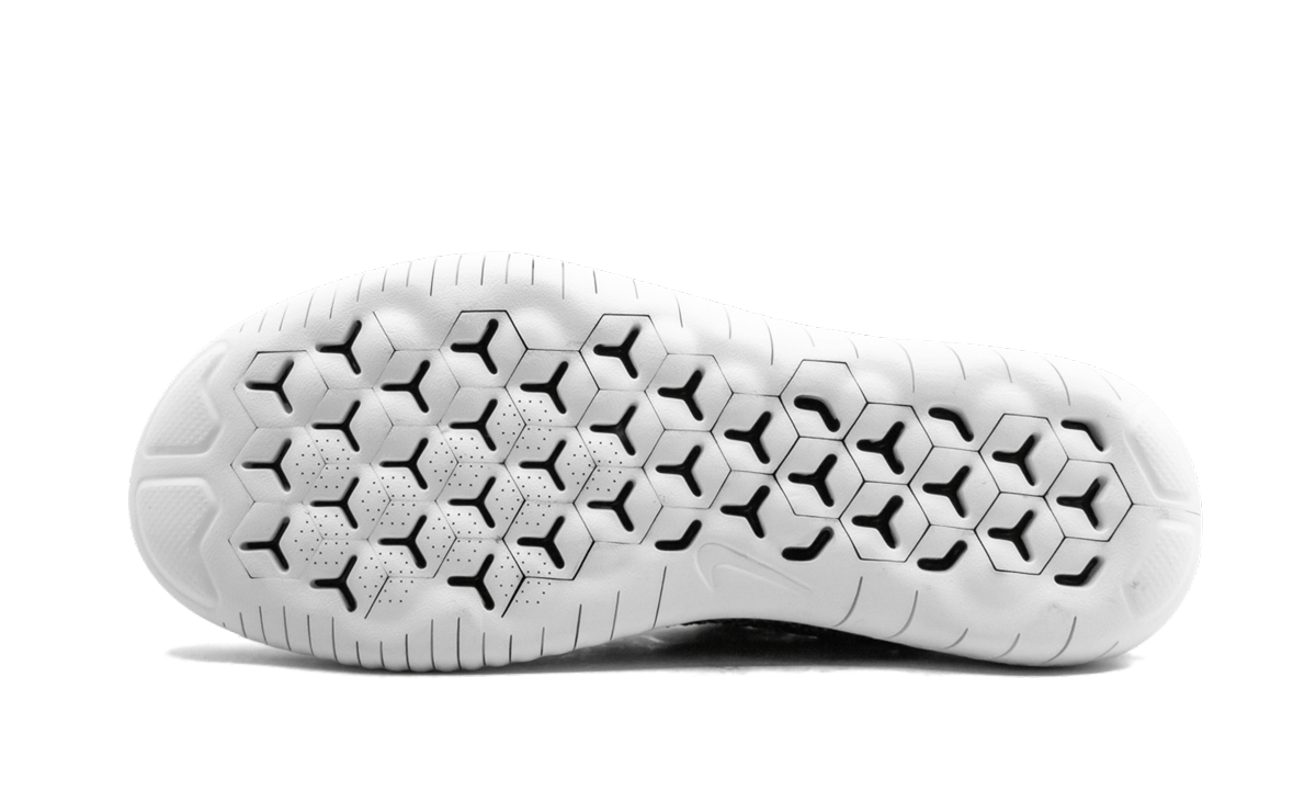 Free Rn Flyknit 2018 Women "Oreo"