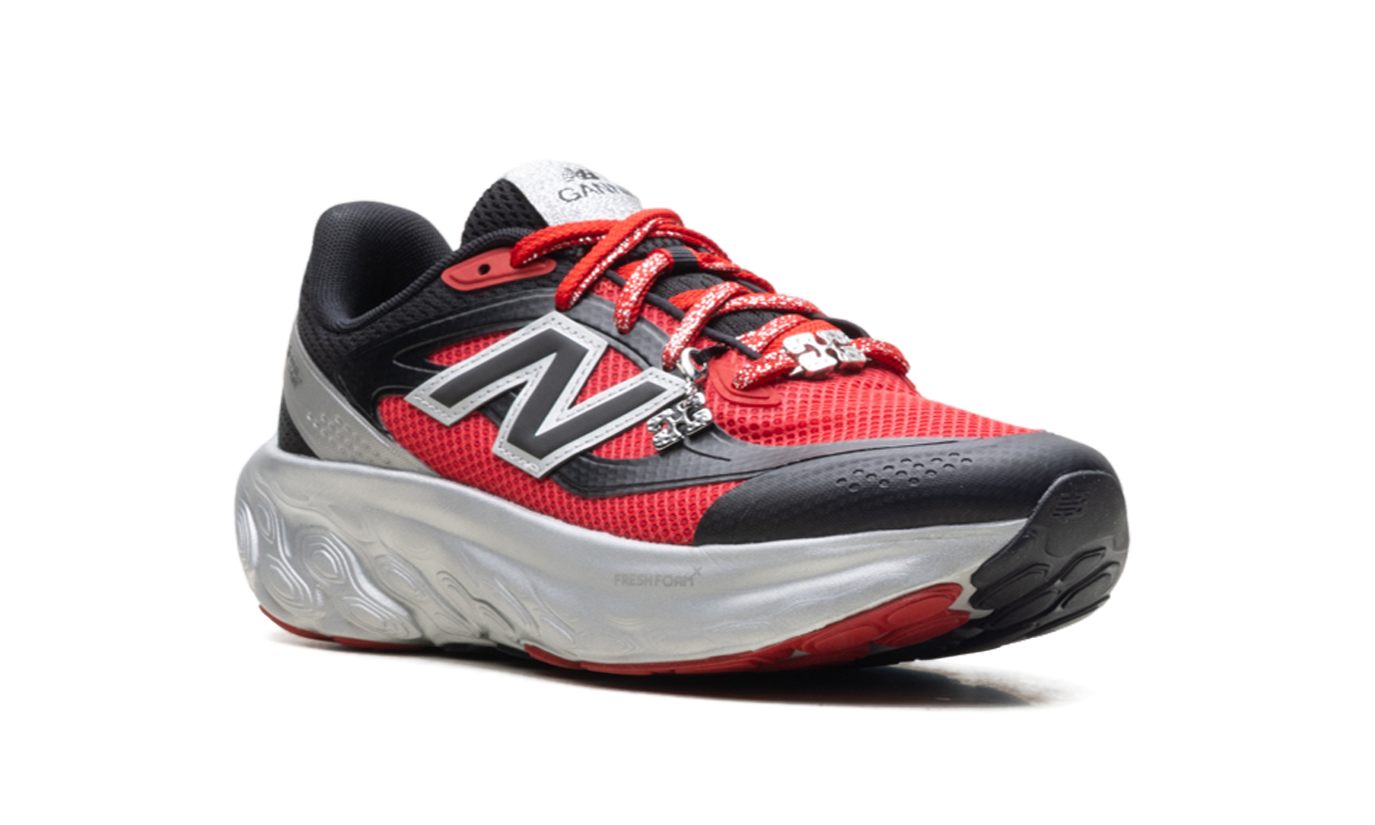 Fresh Foam Trainer "Ganni - Black Silver Metallic Red"