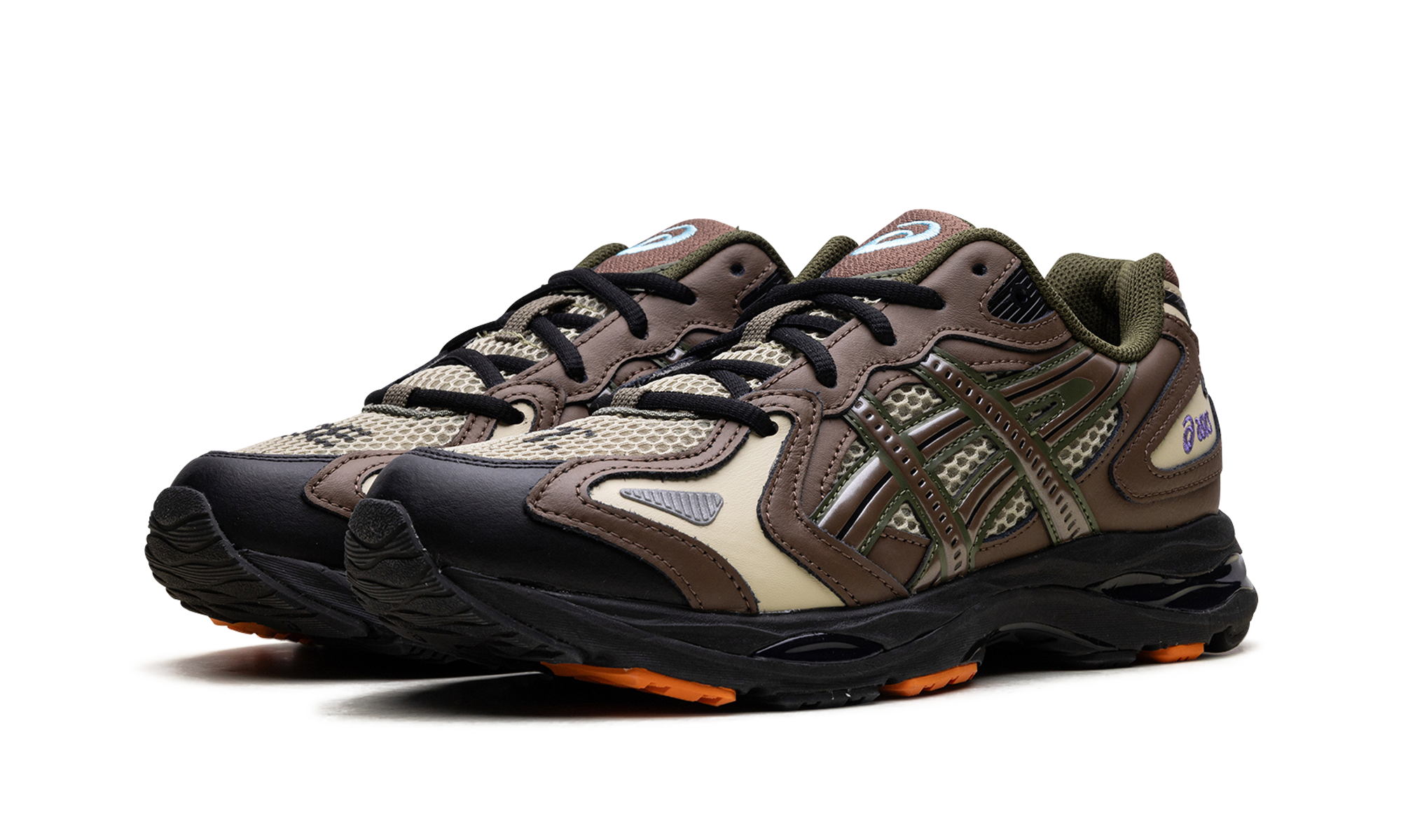Gel-K1011 "Gallery Dept - Khaki Clay Canyon"