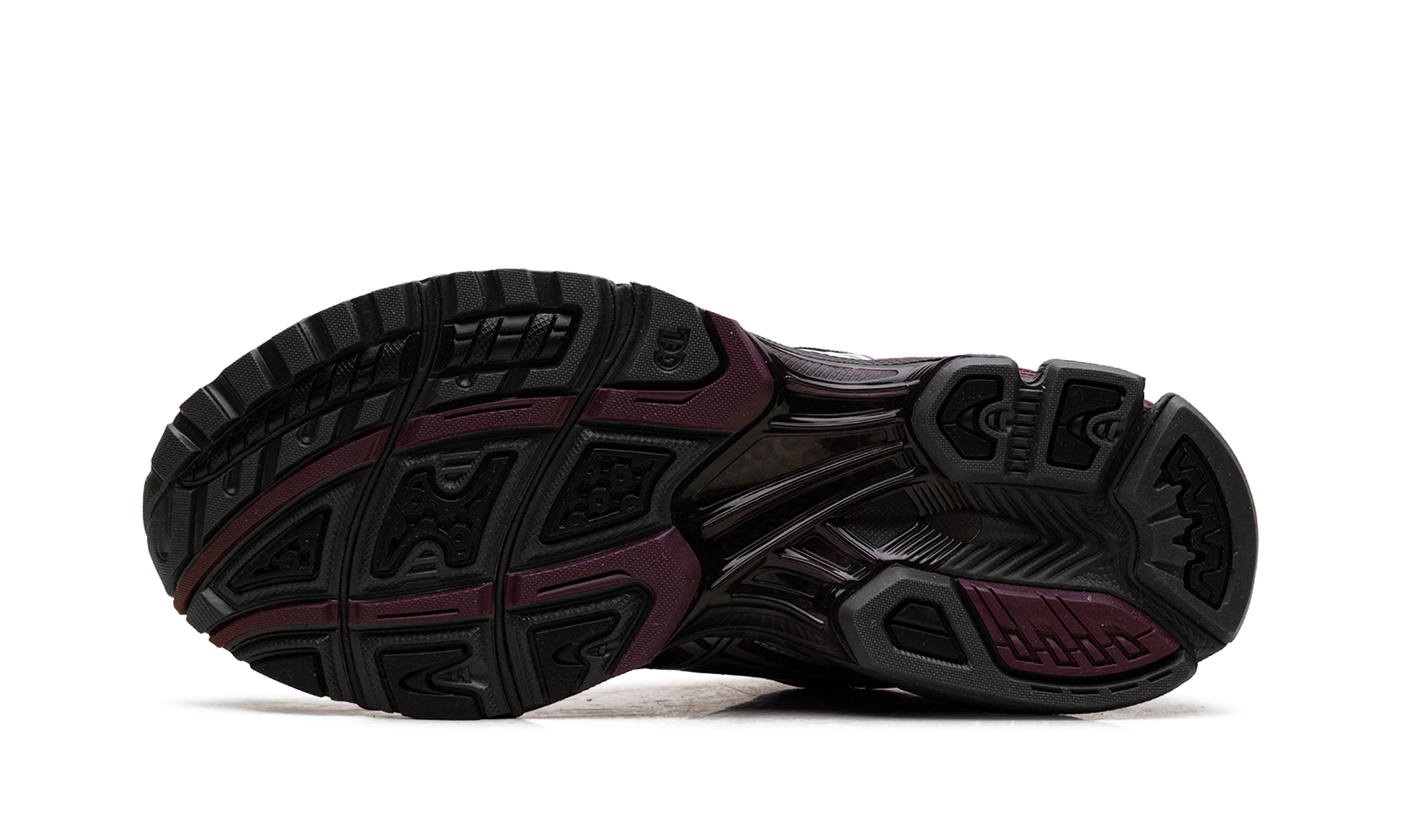 Gel Nimbus 10.1 "Beniimo Purple"