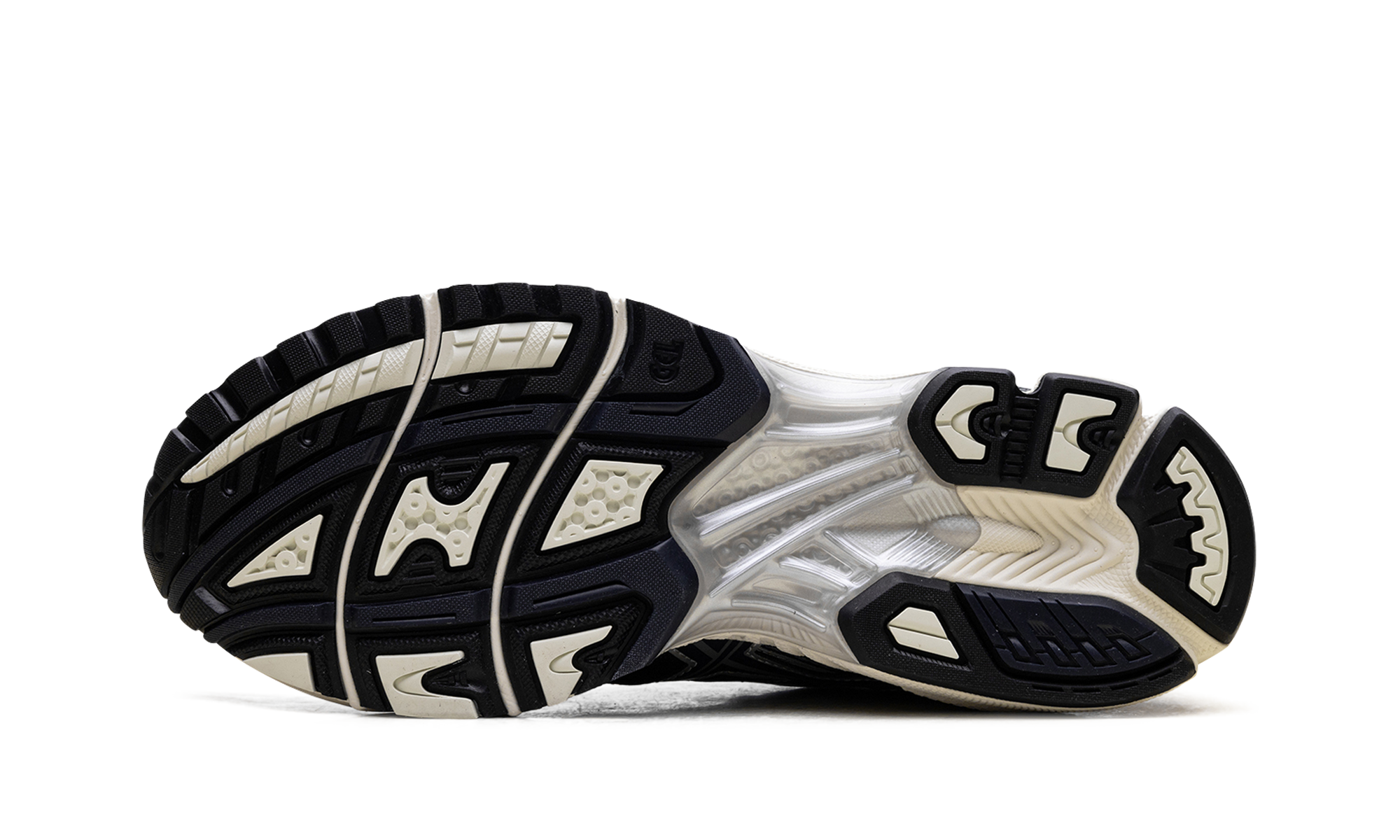Gel-Nimbus 10.1 "Black Midnight"