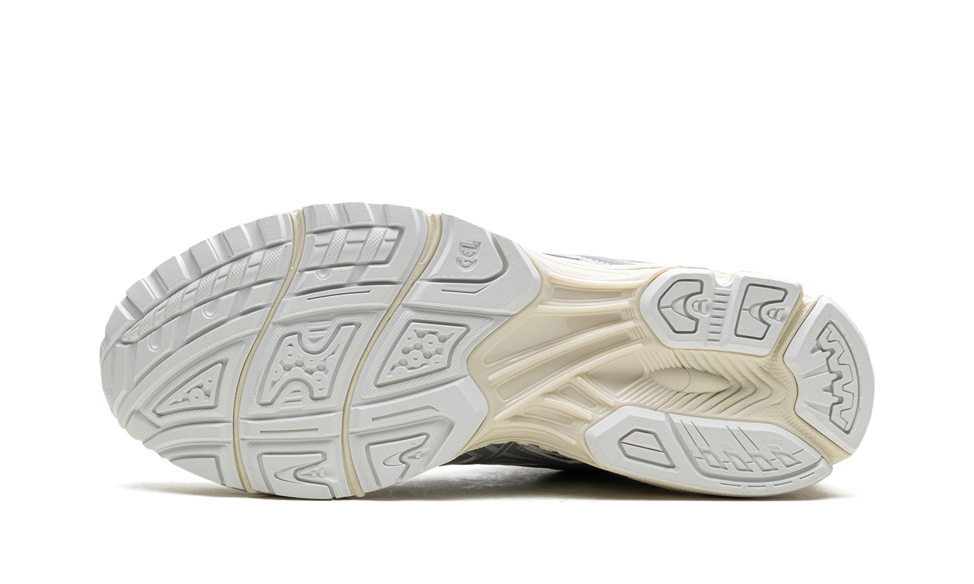 Gel-Nimbus 10.1 "Sheet Rock"