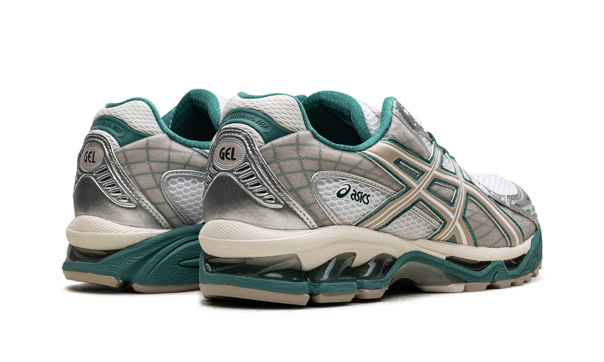Gel-Nimbus 10.1 "White/rainy Lake"