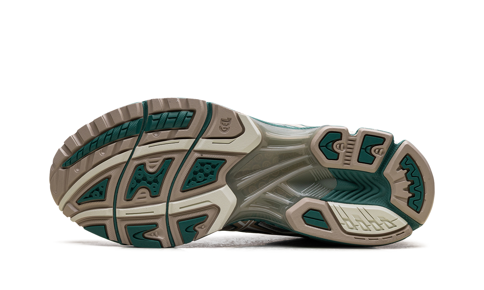 Gel-Nimbus 10.1 "White/rainy Lake"
