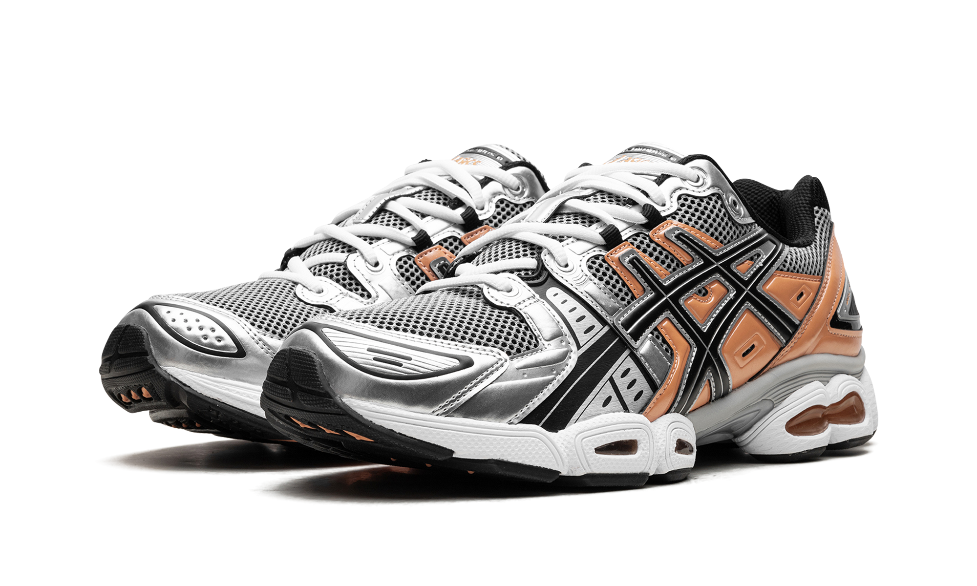 Gel-Nimbus 9 "Sheet Rock / Orange Lily"