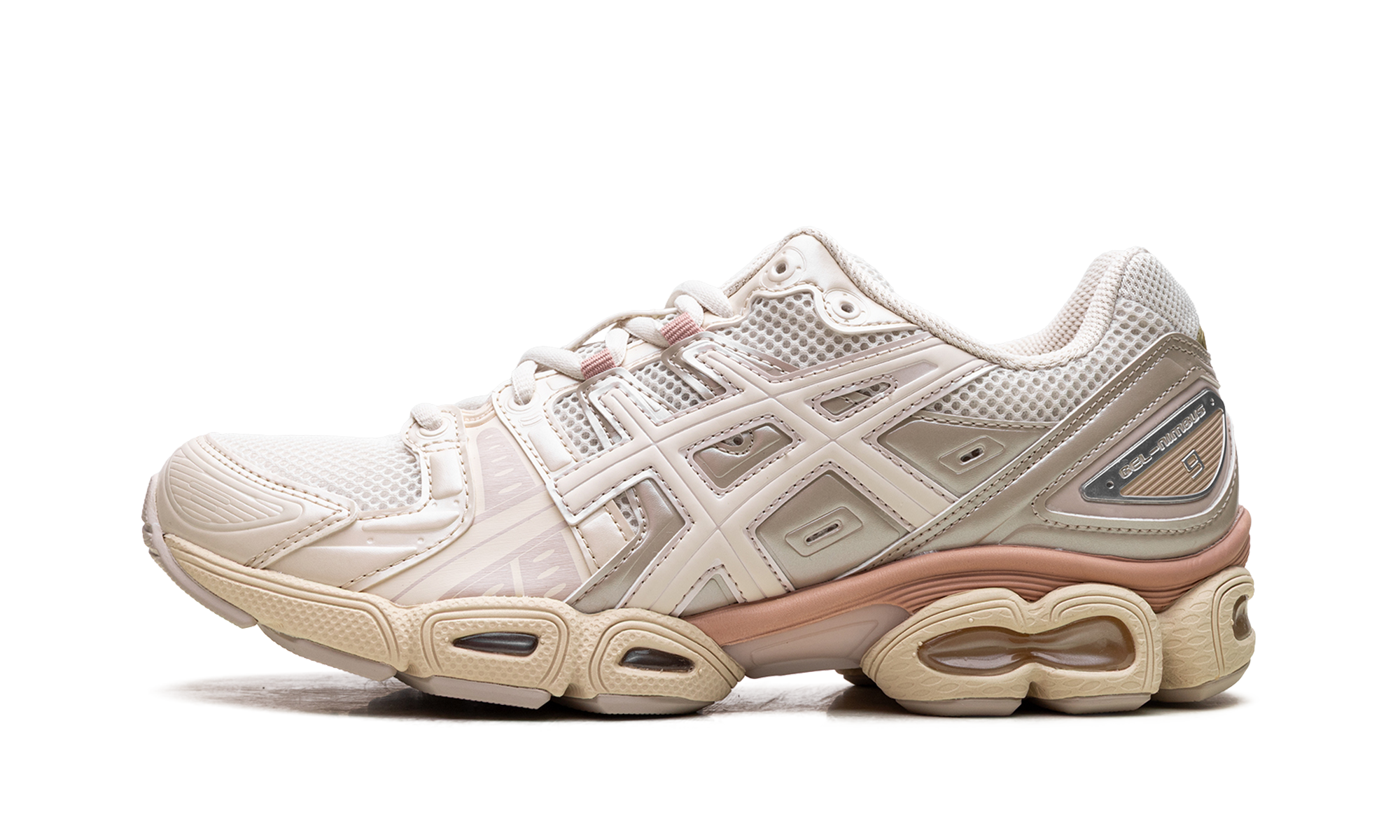 Gel Nimbus 9 Women "Pale Oak / Cream"