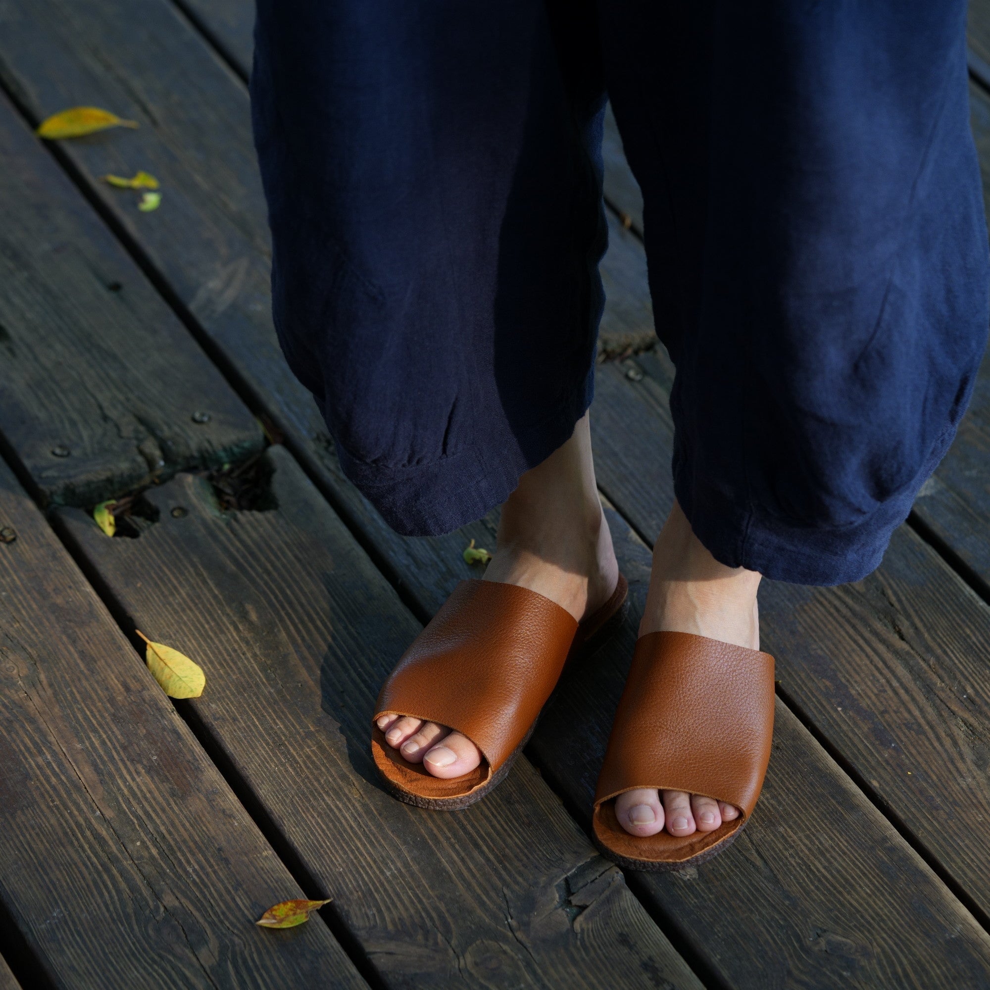 Genuine Leather Slippers for Women Flat in Coffee/Red/Brown/Apricot