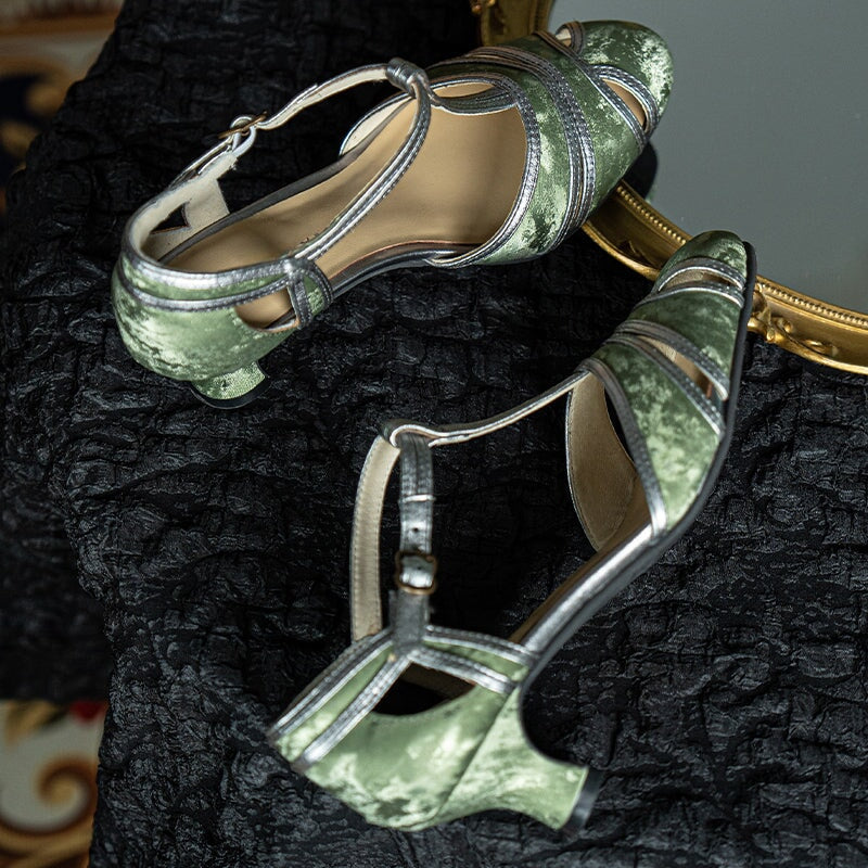 Handmade Vintage T-Strap Cutout Pumps Elegant Satin Leather Mary Jane Evening Shoes in Black/Green