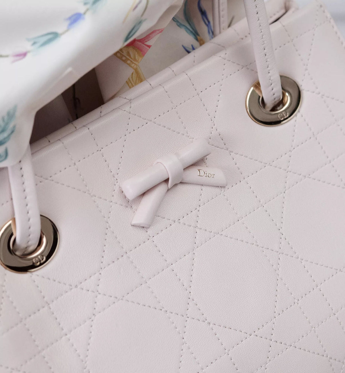 Women's Small Promenade shopping bag