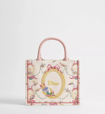 Women's Small Book Tote with Strap