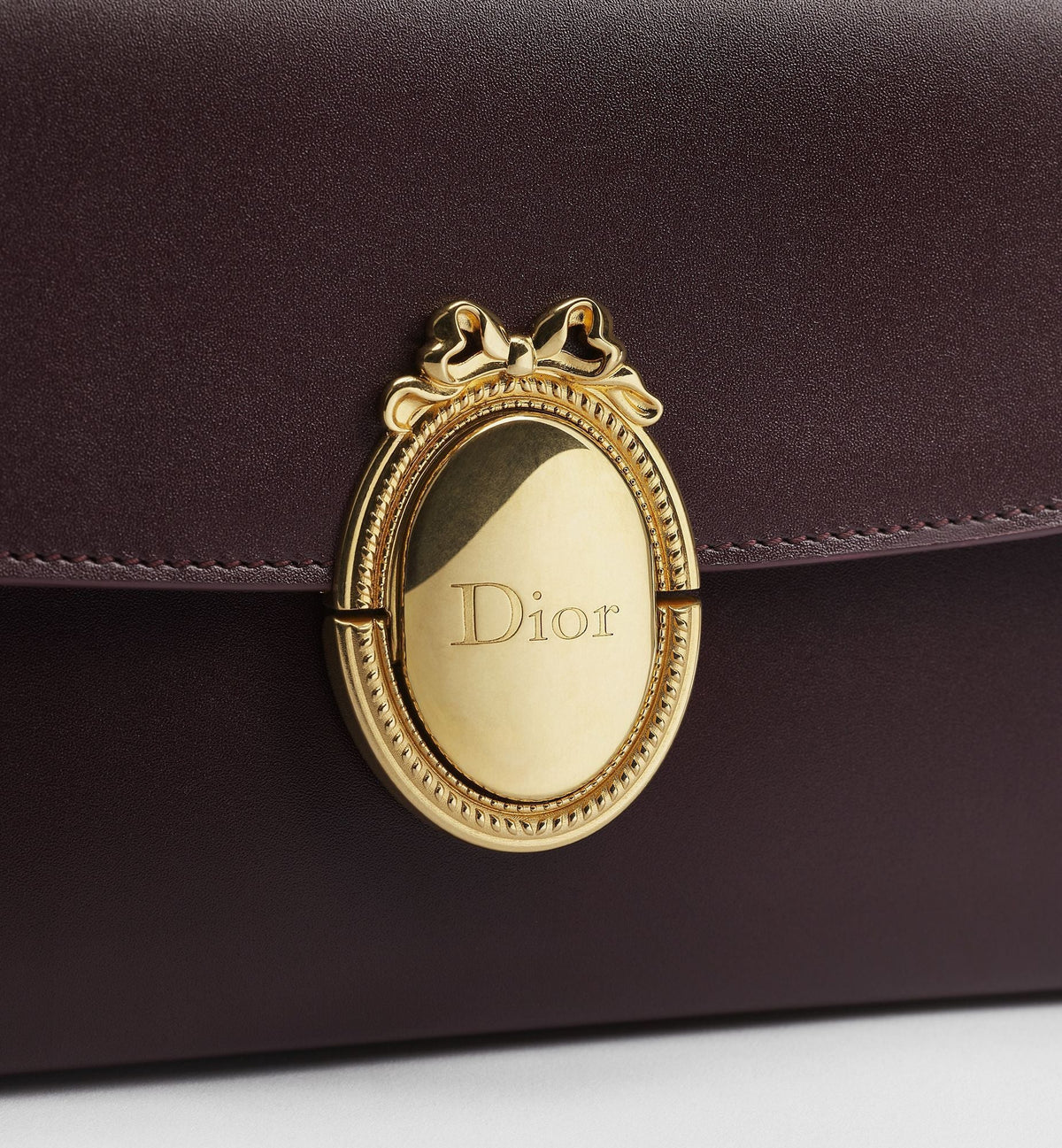 Women's Médaillon Pouch Shoulder Bag