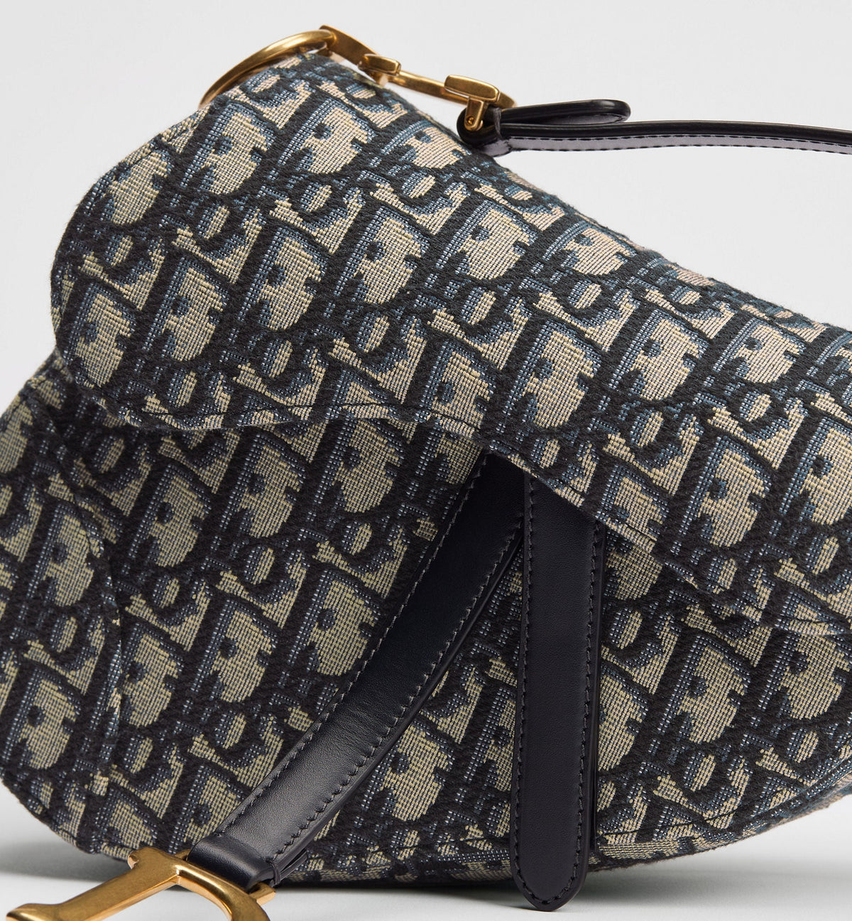 Women's Small Saddle Bag With Blue Oblique Jacquard And Strap