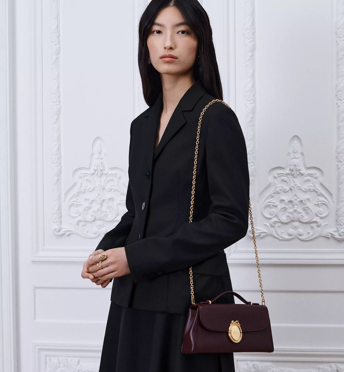 Women's Médaillon Pouch Shoulder Bag