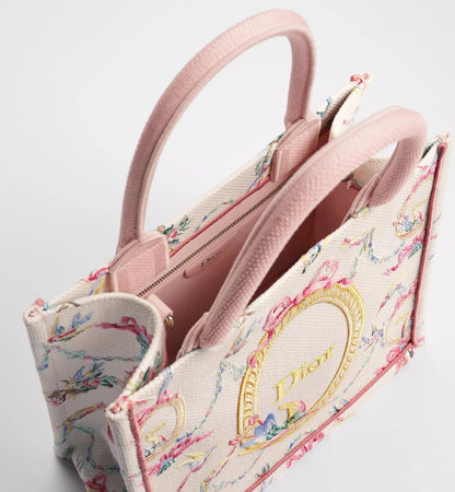 Women's Small Book Tote with Strap