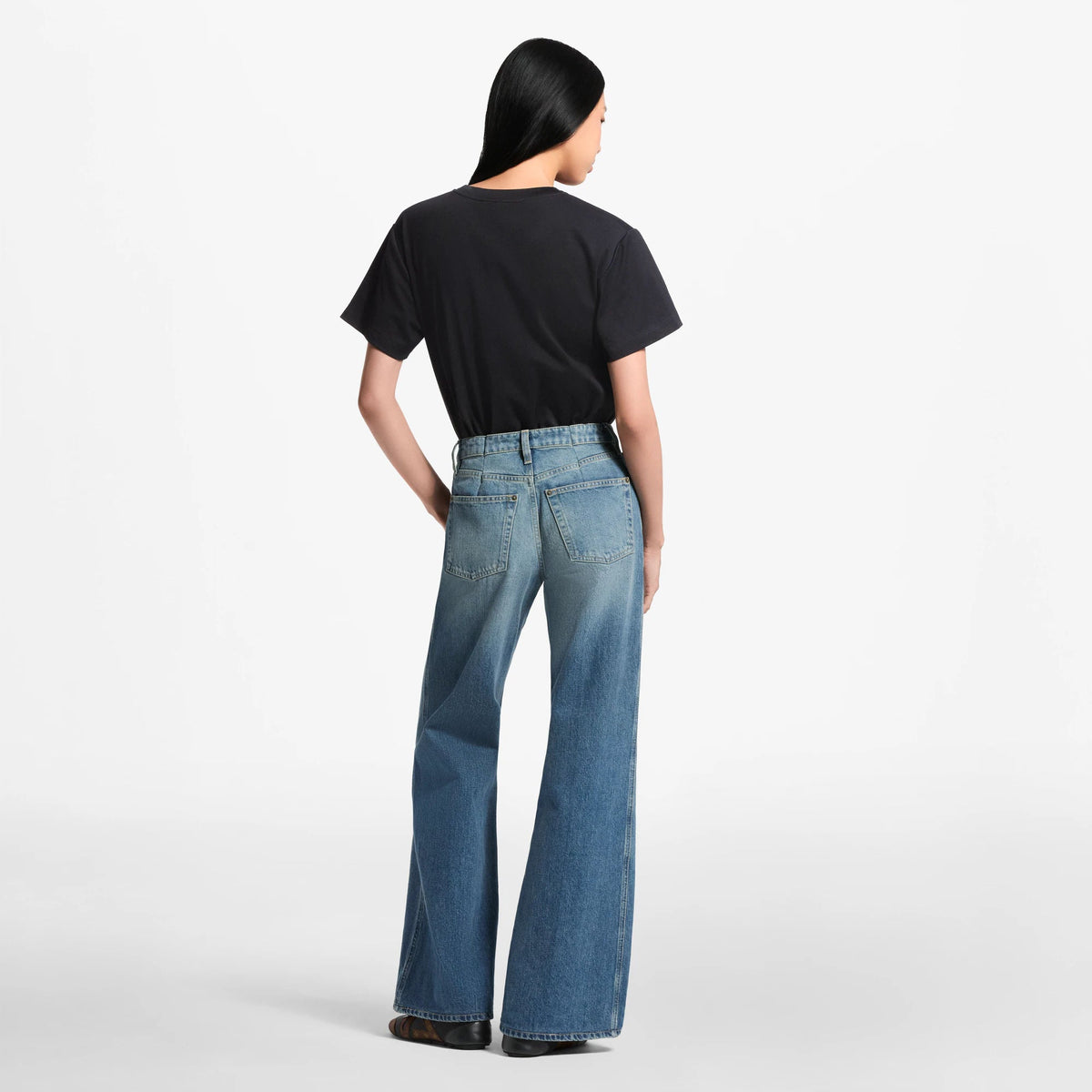 Women's Glow Signature T-Shirt