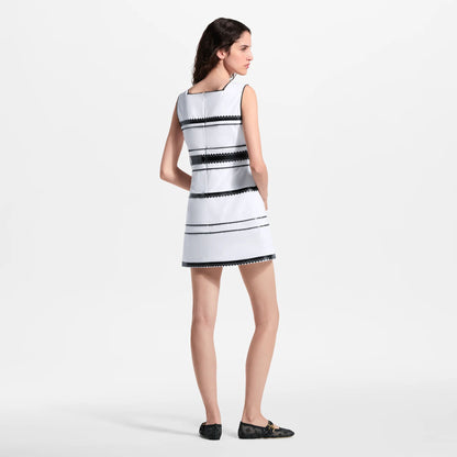 Women's Graphic Lace Accent Dress