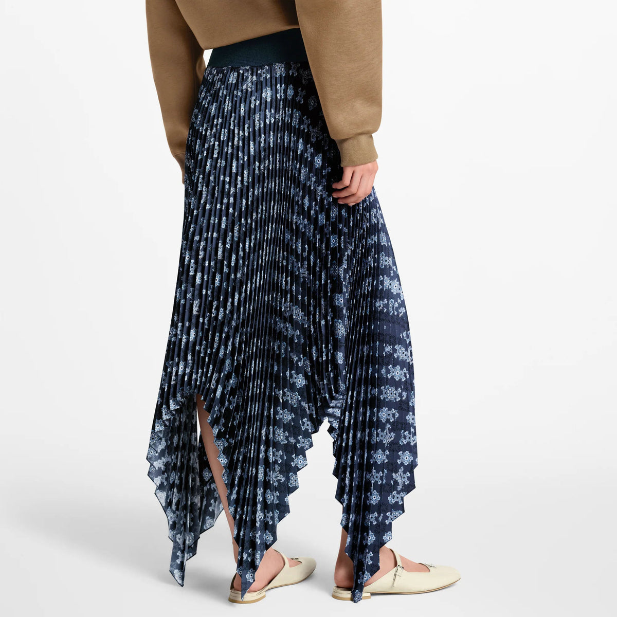 Women's Nouveau Pleated Handkerchief Hem Skirt
