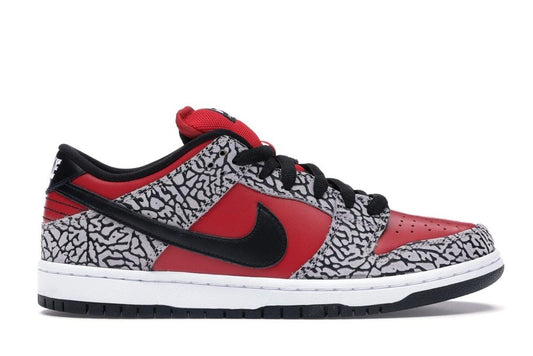 Dunk SB Low Supreme Red Cement (2012) Edition